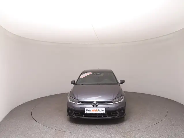 Volkswagen Polo view 3