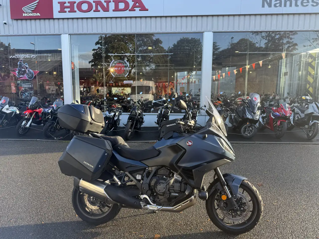Honda NT 1100