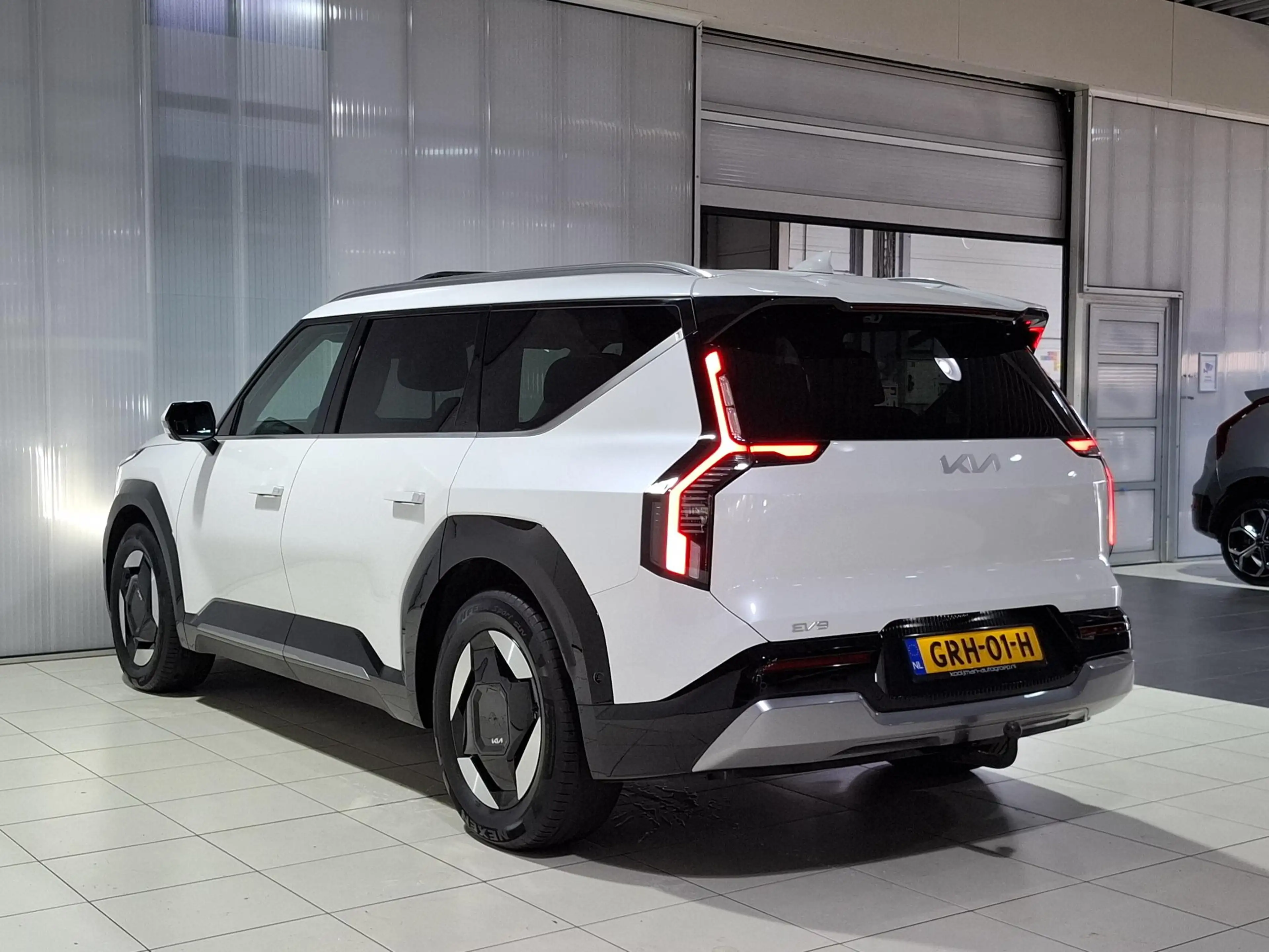 Kia EV9 Plus AWD 99.8 kWh Trekhaak, 2500 kilo trekgewicht, — photo 8