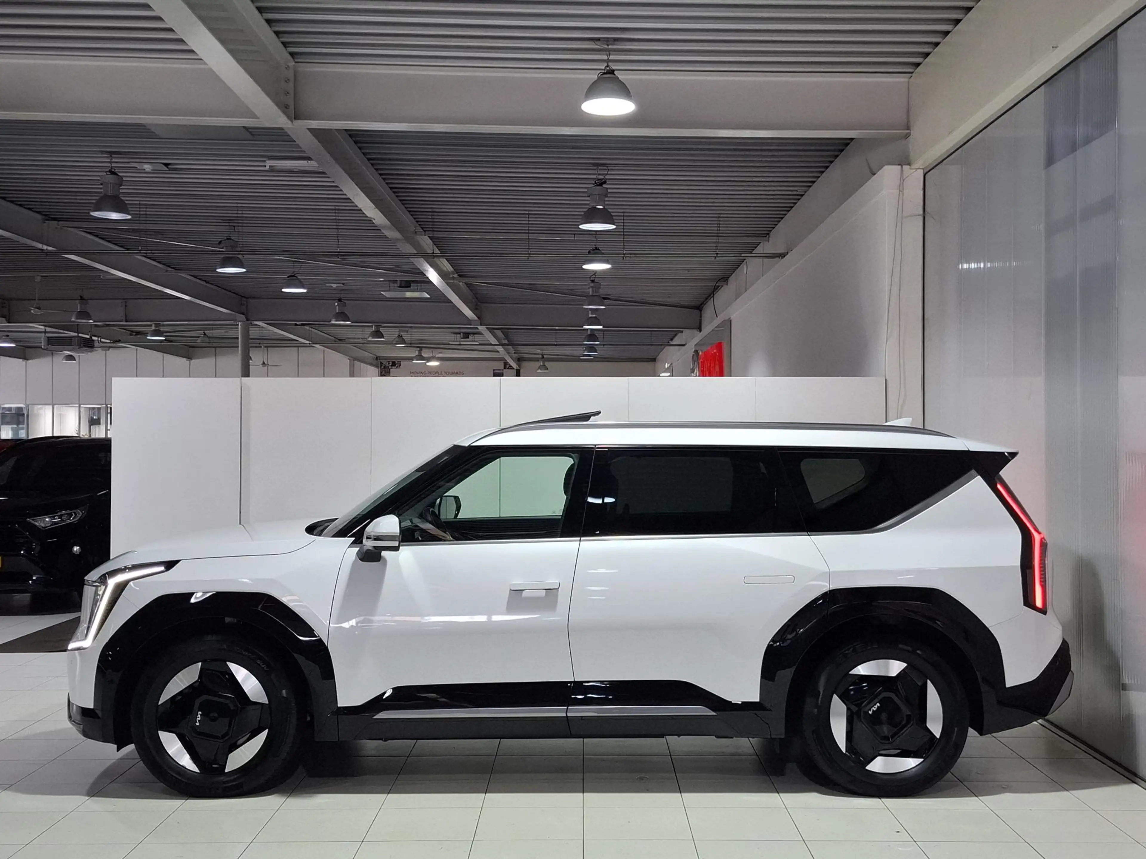 Kia EV9 Plus AWD 99.8 kWh Trekhaak, 2500 kilo trekgewicht, — photo 6
