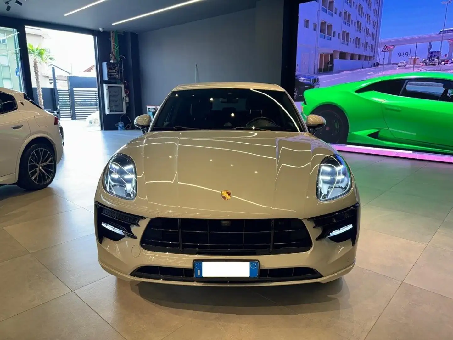 Porsche Macan 2.0 Grijs - 2