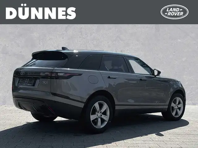 Land Rover Range Rover Velar view 2