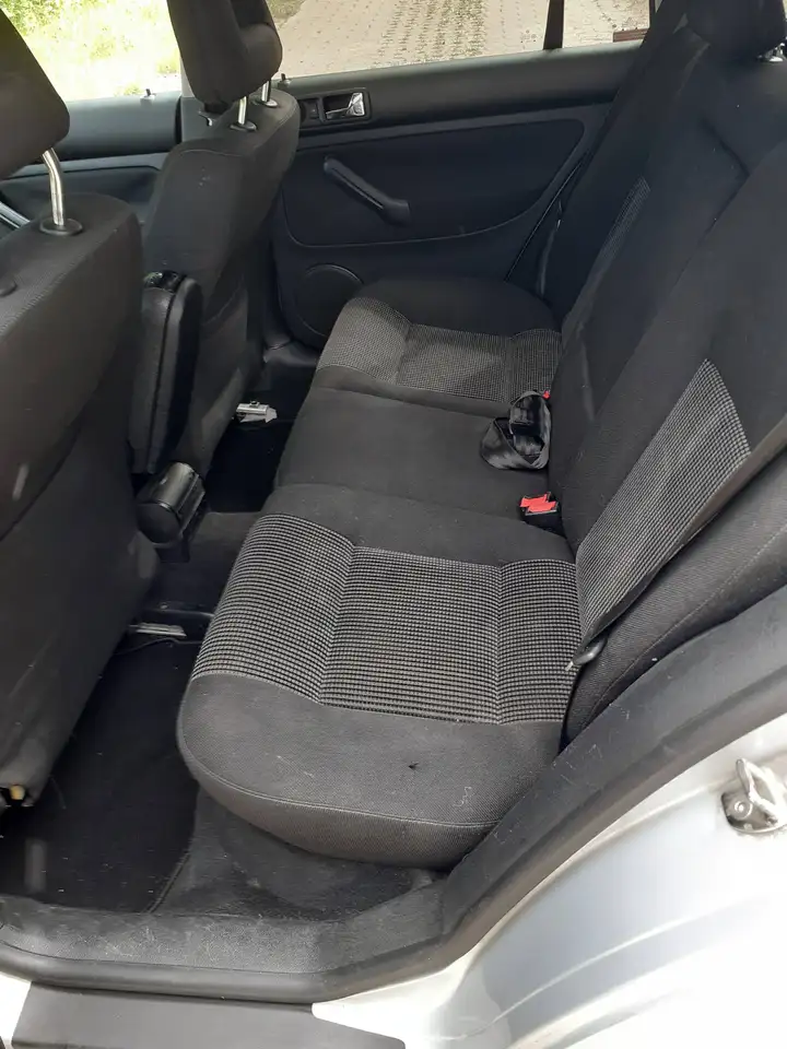 Volkswagen Bora Variant 2.3 V5 Highline, foto 8