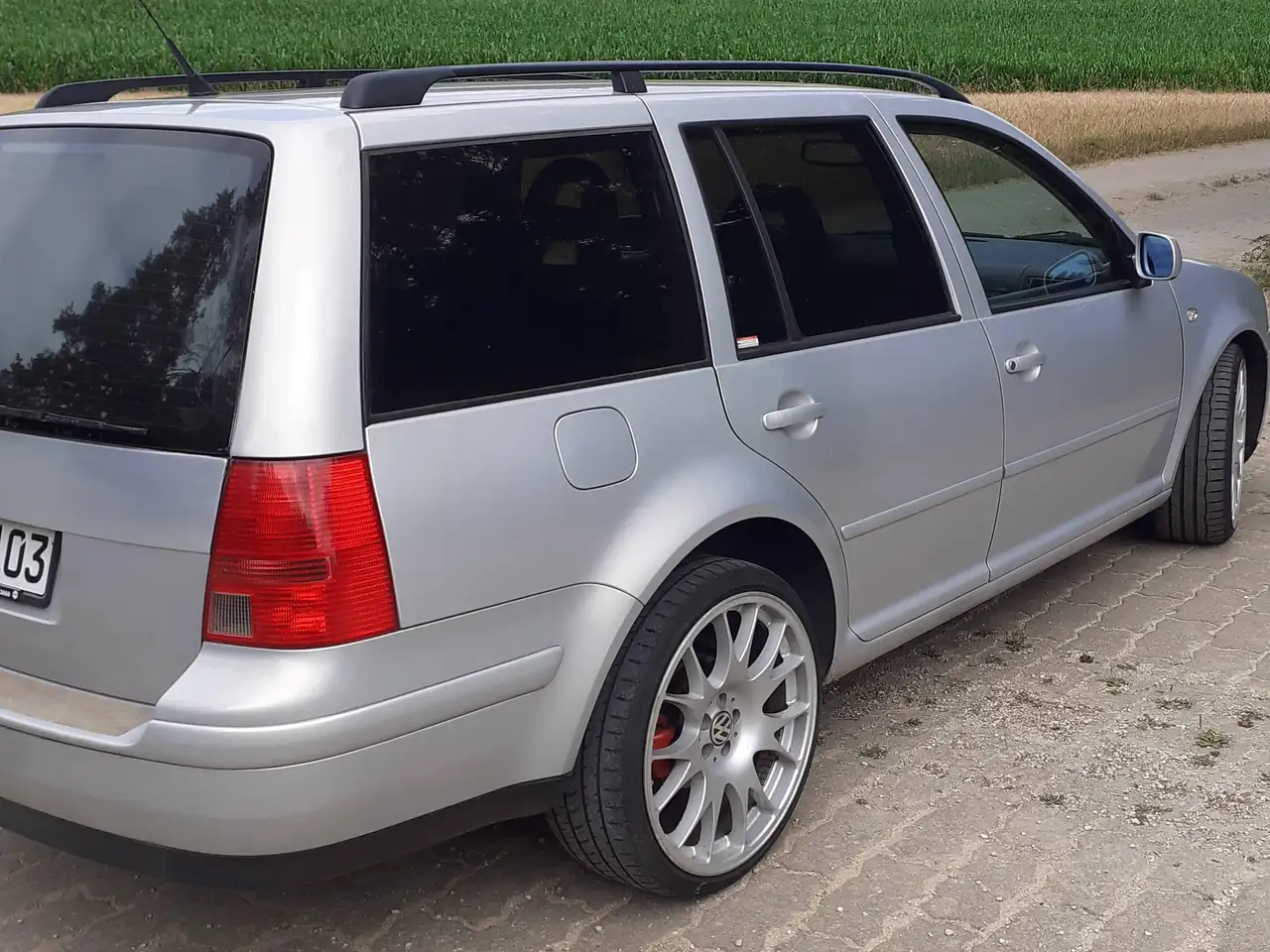 Volkswagen Bora Variant 2.3 V5 Highline, foto 5