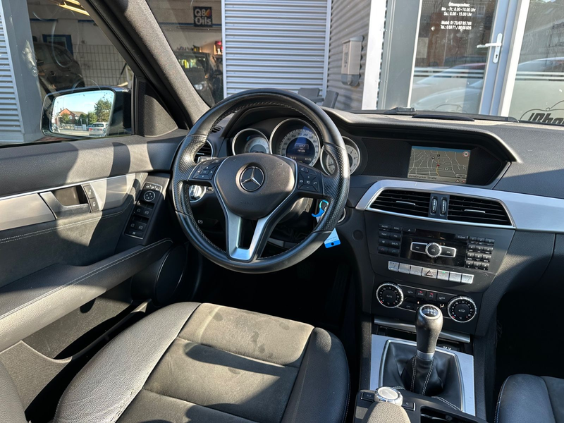 Mercedes-Benz C 180 T-Modell CGI Edition*AMG*PDC*NAVI*SHZ* — photo 12