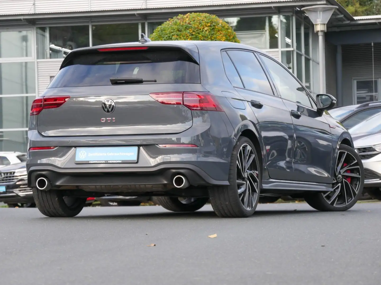 Volkswagen Golf GTI Golf VIII nza 2.0 TSI GTI DCC ACC Harman NAVI Grau - 2