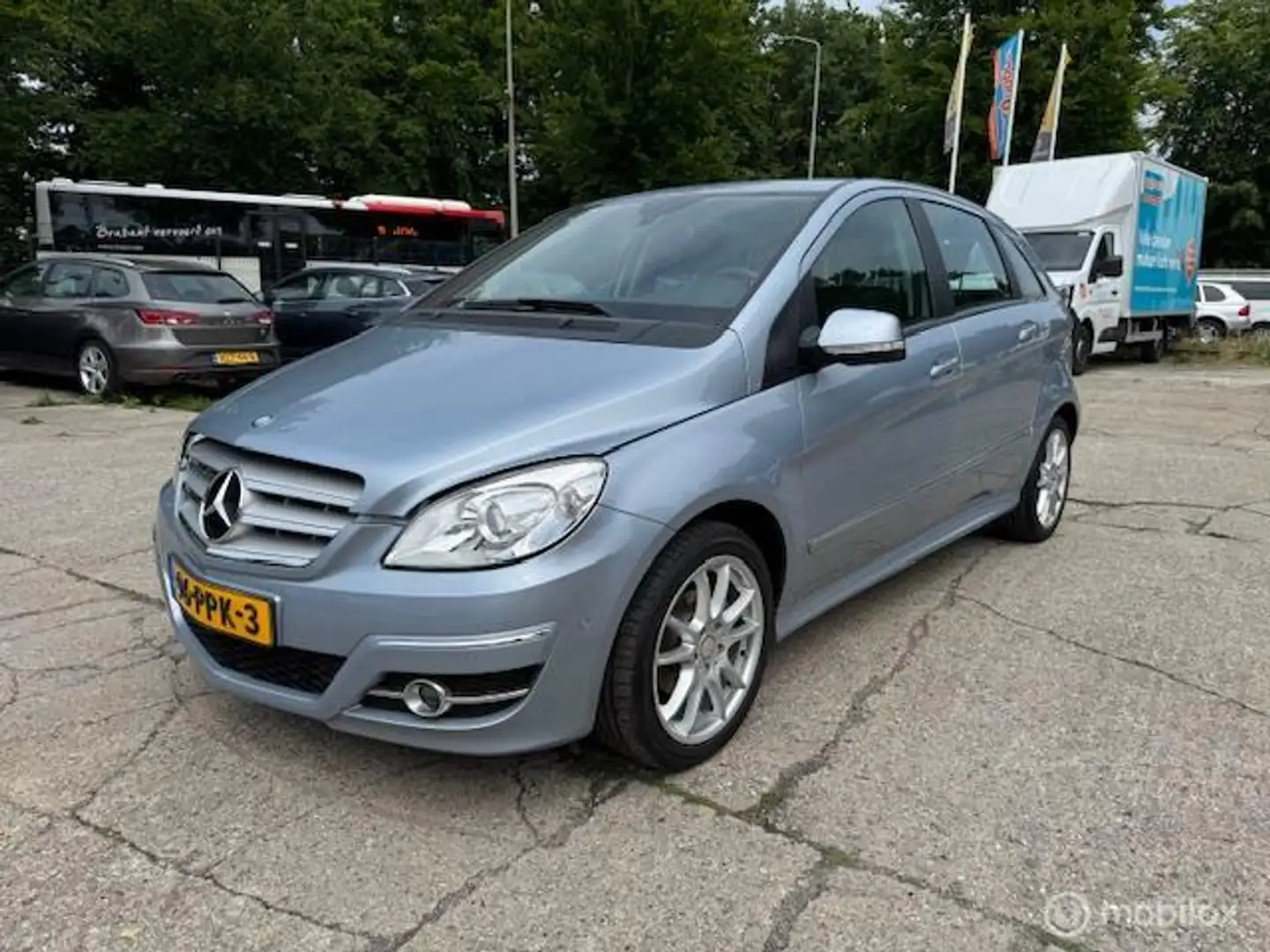 Mercedes-Benz B 180 Automaat ORG.NL Auto+1eEigenaar!! Azul - 1