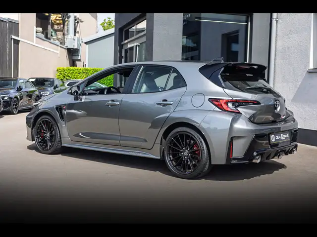 Toyota Corolla view 10