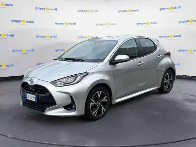 Toyota Yaris IV 2020 1.5h Trend