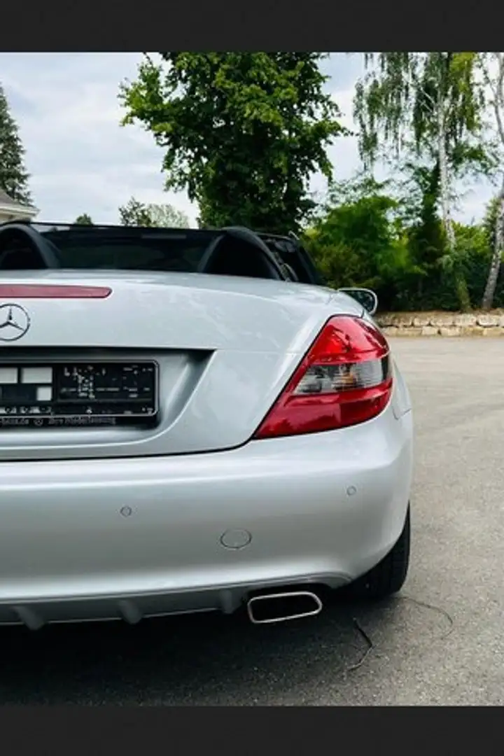Mercedes-Benz SLK 200 SLK 200 Kompressor Gepflegtes Pkw Срібний - 1