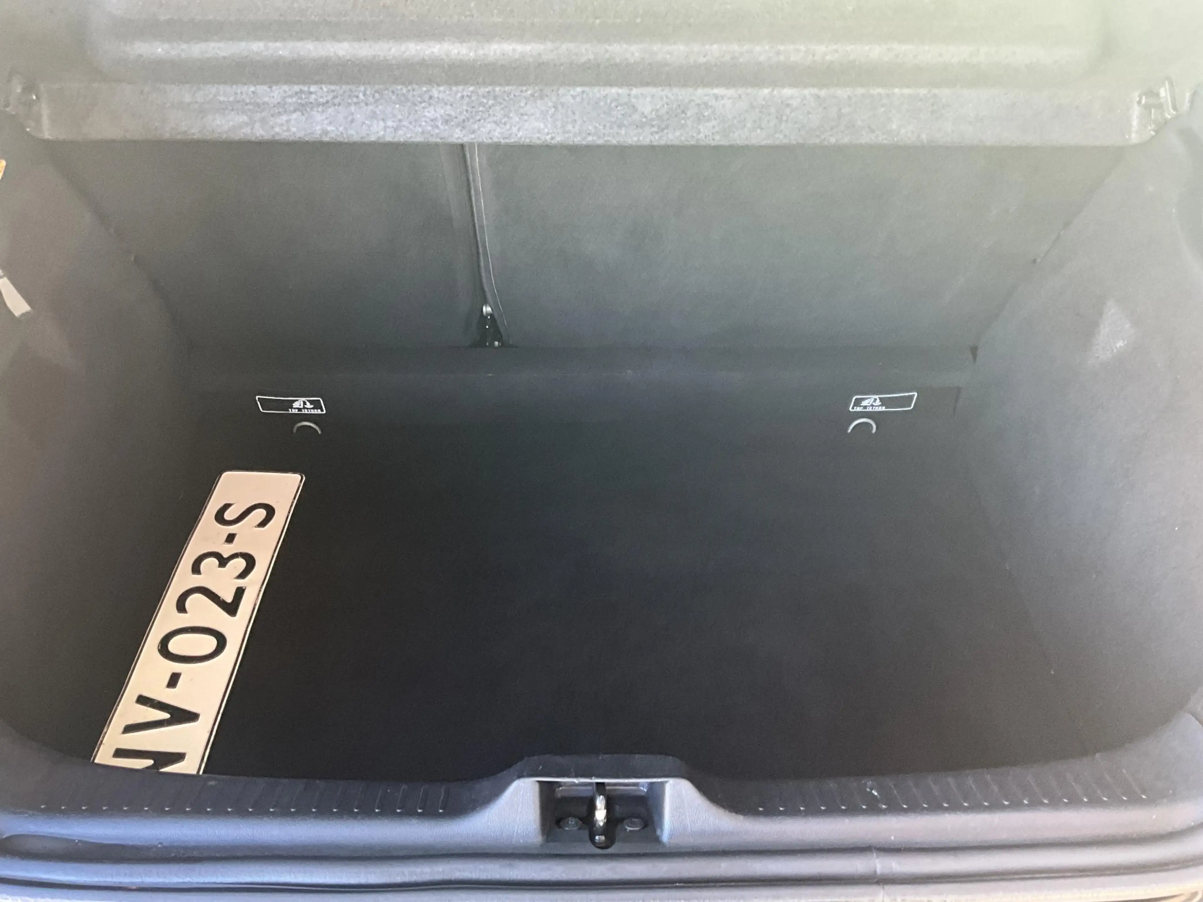 Renault Clio 0.9 TCe Limited — photo 14
