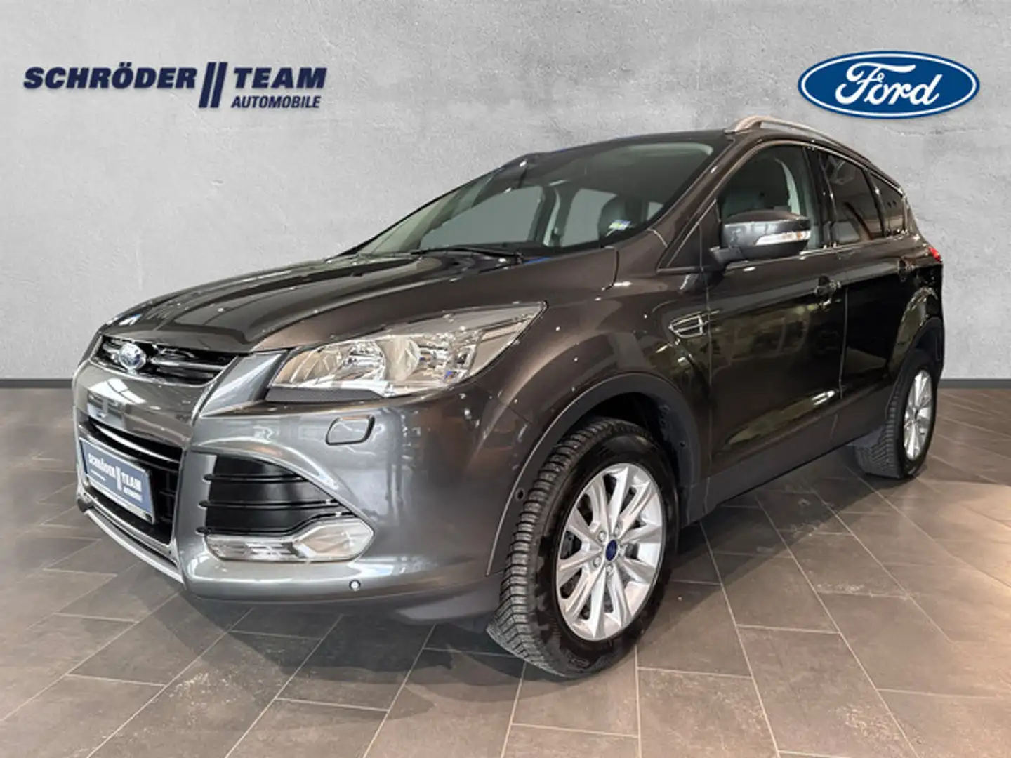 Ford Kuga 1,5 l Titanium Grigio - 1