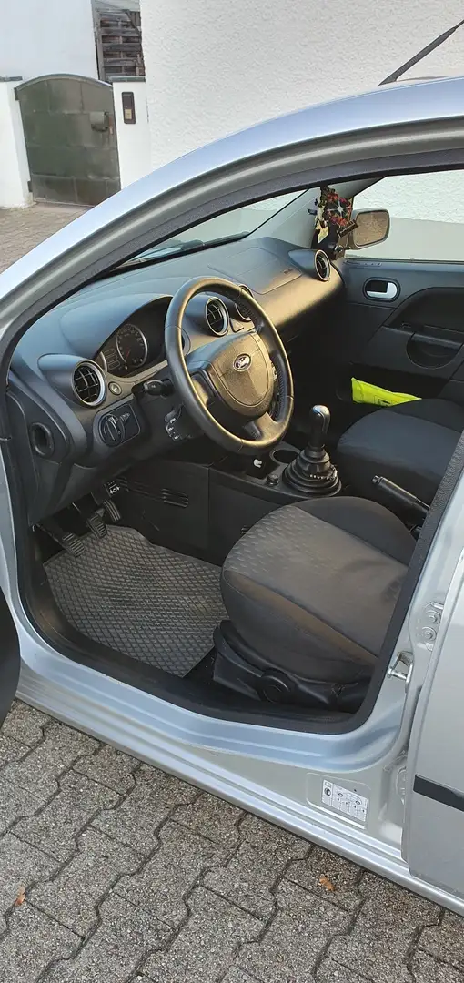 Ford Fiesta 1.4 TDCI - defekt- - 2
