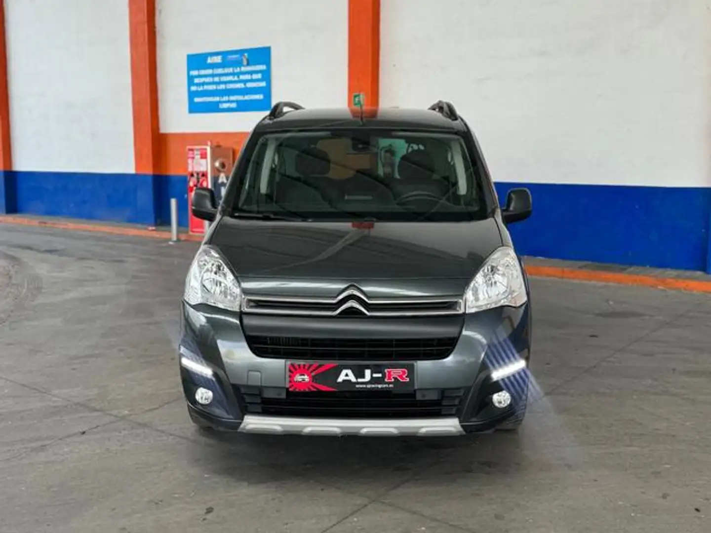 Citroen Berlingo Multispace 1.6BlueHDi Live Ed. 100 Grigio - 2