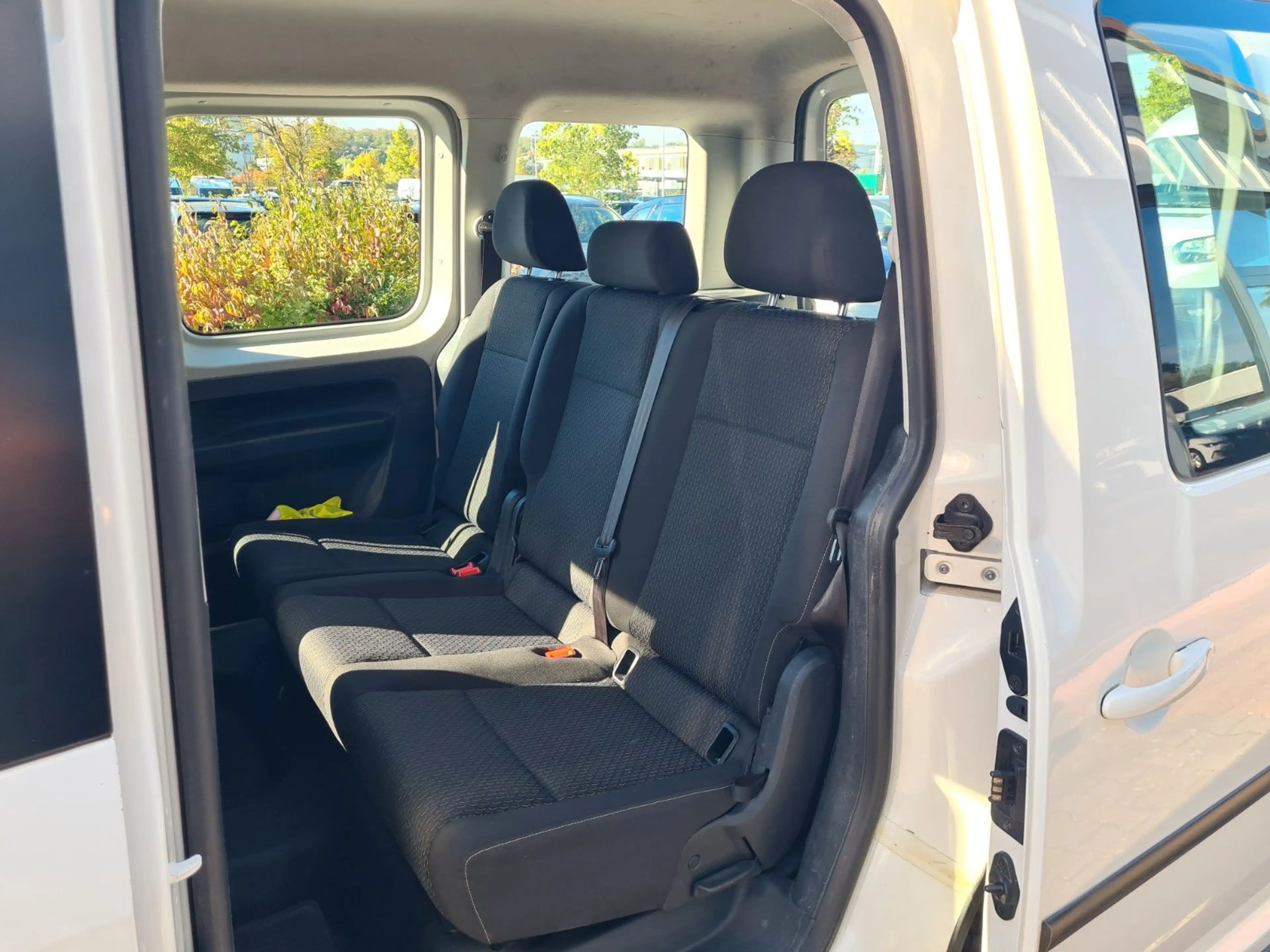 Volkswagen Caddy PKW Trendline BMT 1.0 TSi - 1.HAND — photo 15