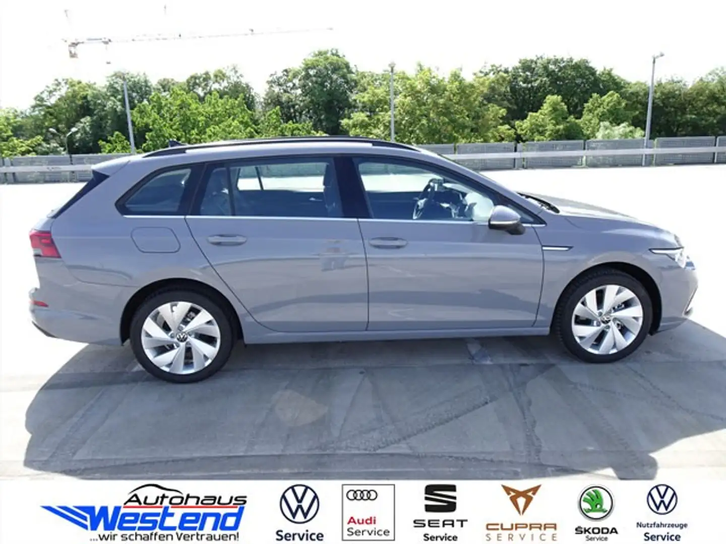 Volkswagen Golf Var. STYLE 1.5l eTSI 96kW DSG LED Navi Klima Navi Gris - 2