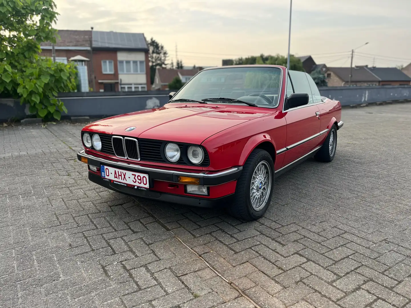 BMW 320 E30 Červená - 2