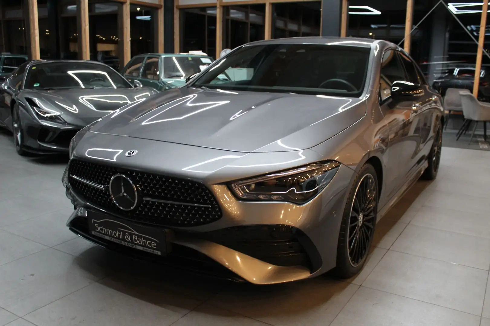 Mercedes-Benz CLA 200 AMG Line*NIGHT*19 ZOLL*LED*NAVI* Gris - 1