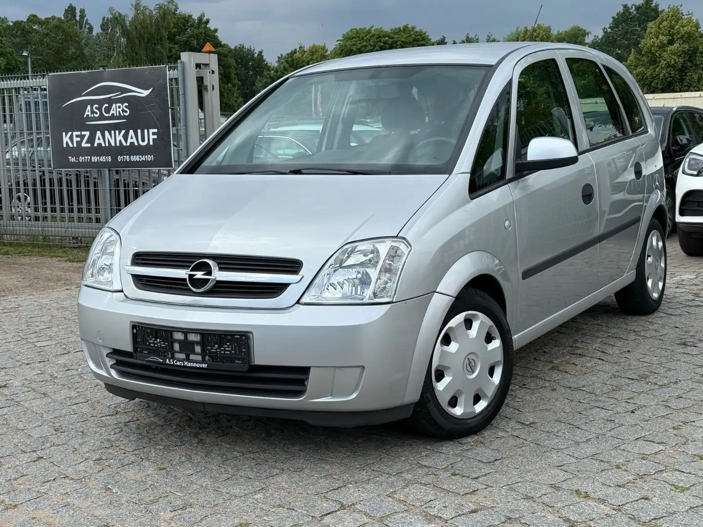 Opel Meriva 1.6 Automatik*Klima*EFH*PDC*nur 82tkm Silber - 1