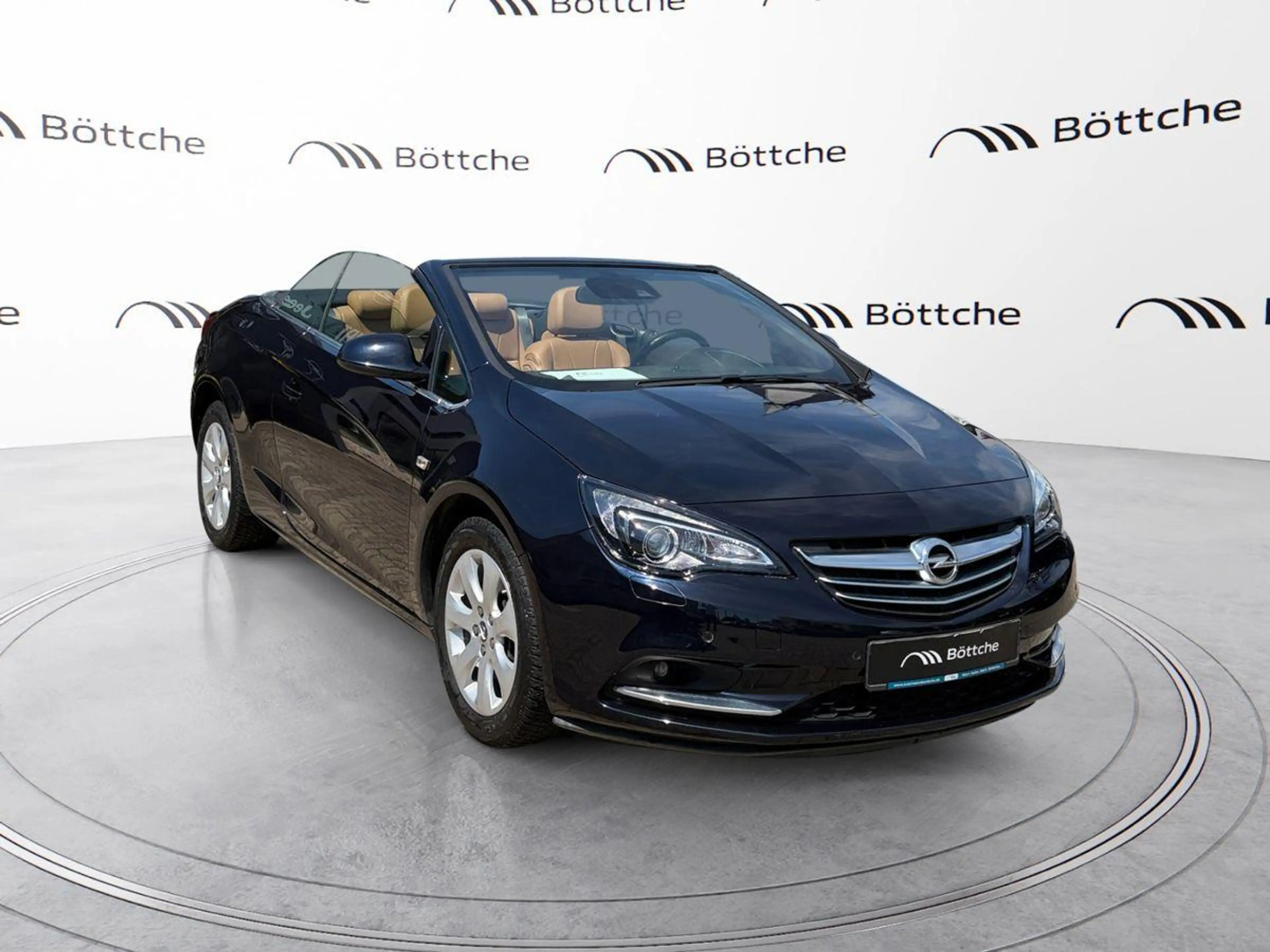 Opel Cascada 1.6 16V SIDI Turbo — photo 5