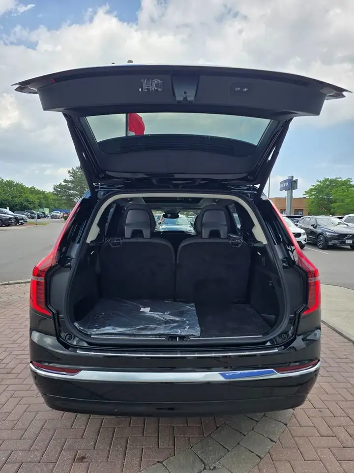 Volvo XC90 photo Volvo XC90