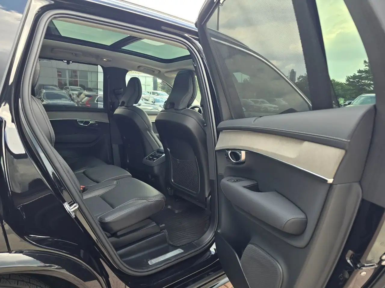 Volvo XC90 photo Volvo XC90