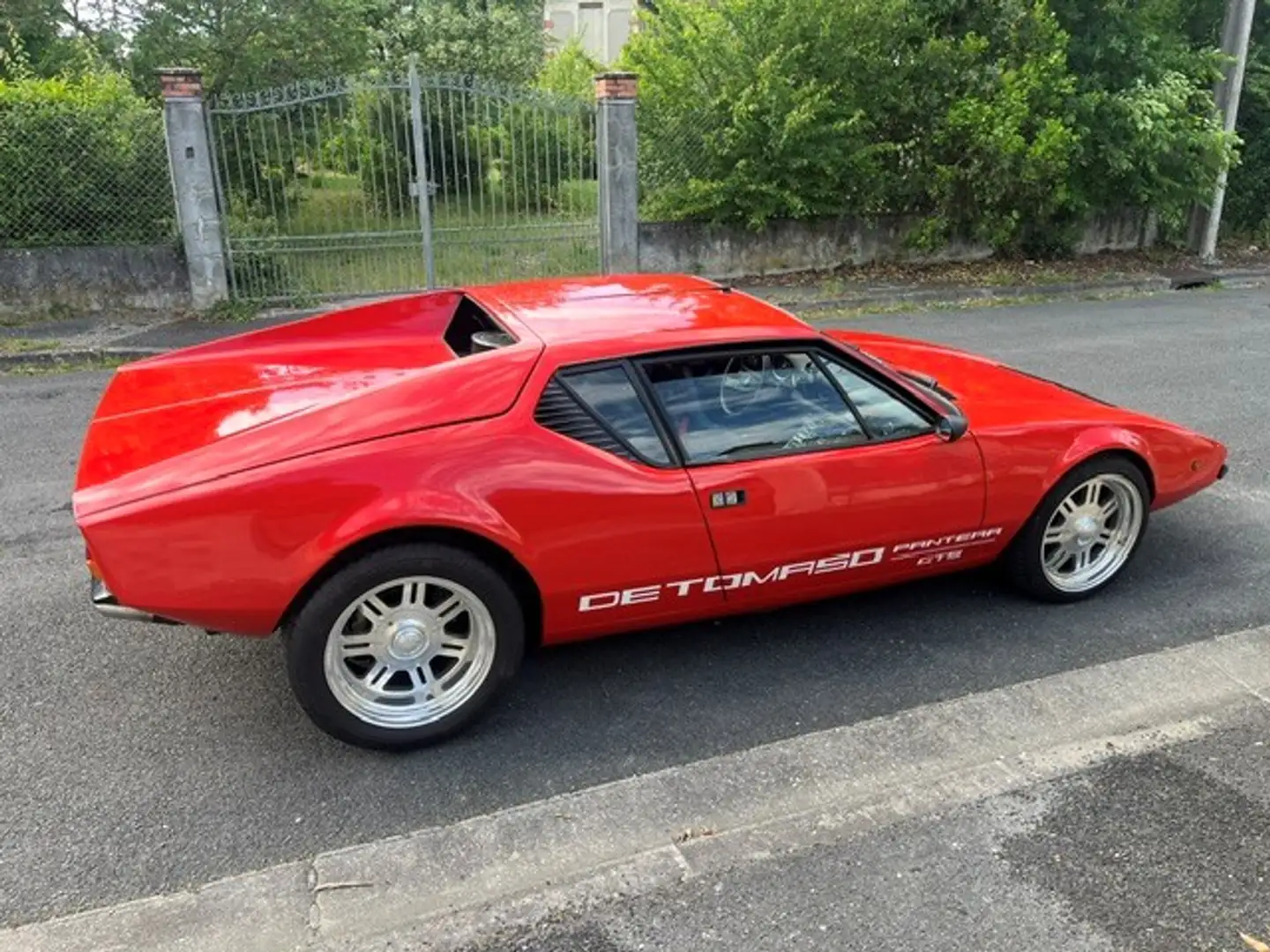 De Tomaso Pantera Rot - 1
