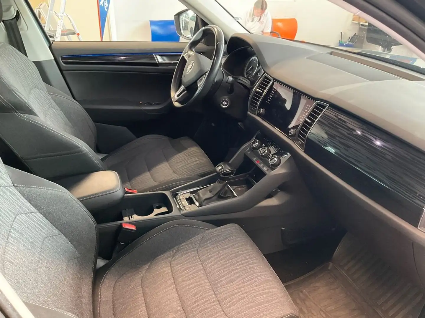Skoda Kodiaq 1.5 ACT DSG Style Grau - 2