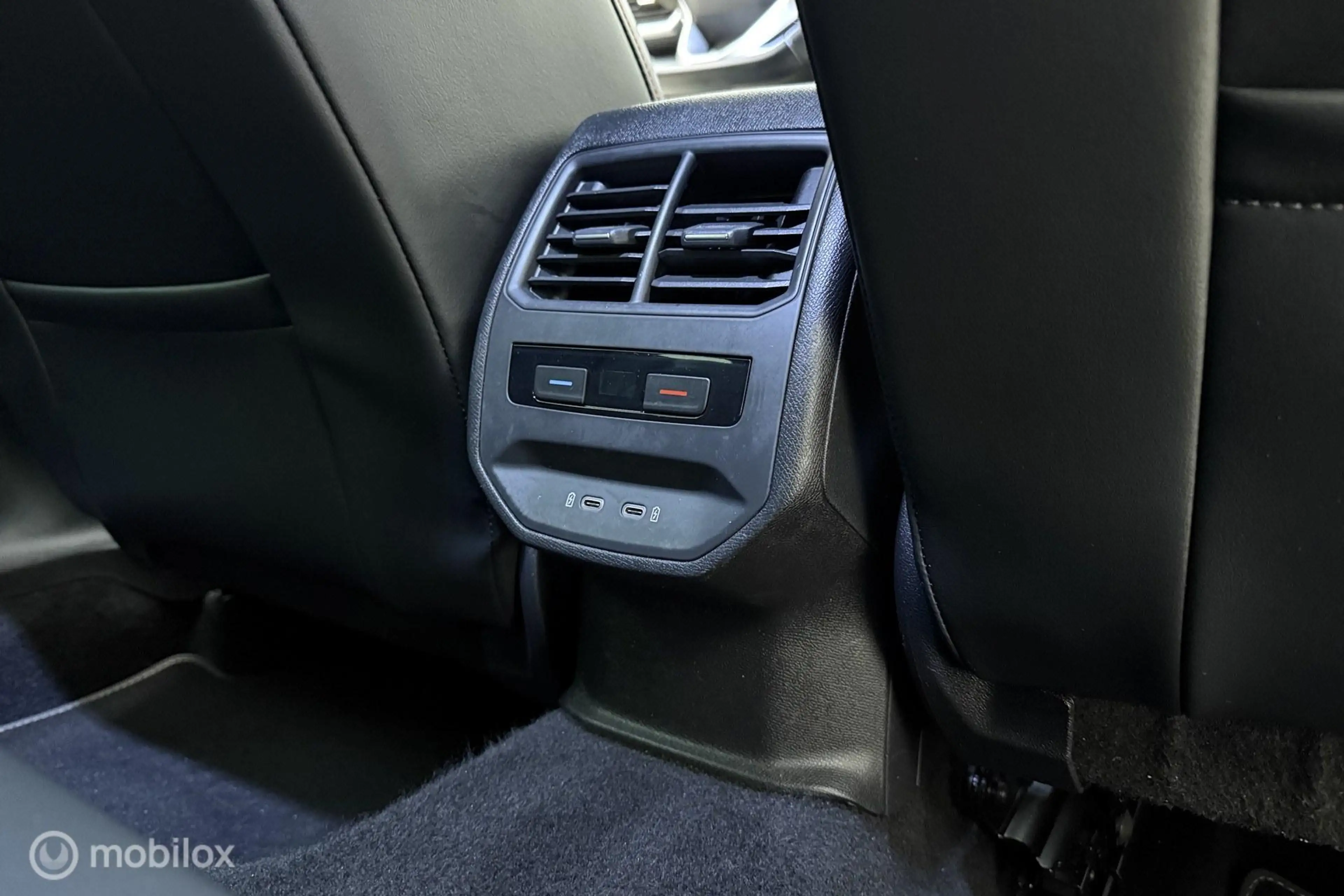 SEAT Leon e-Hybrid Sportstourer 1.4 TSI eHybrid PHEV FR — photo 12
