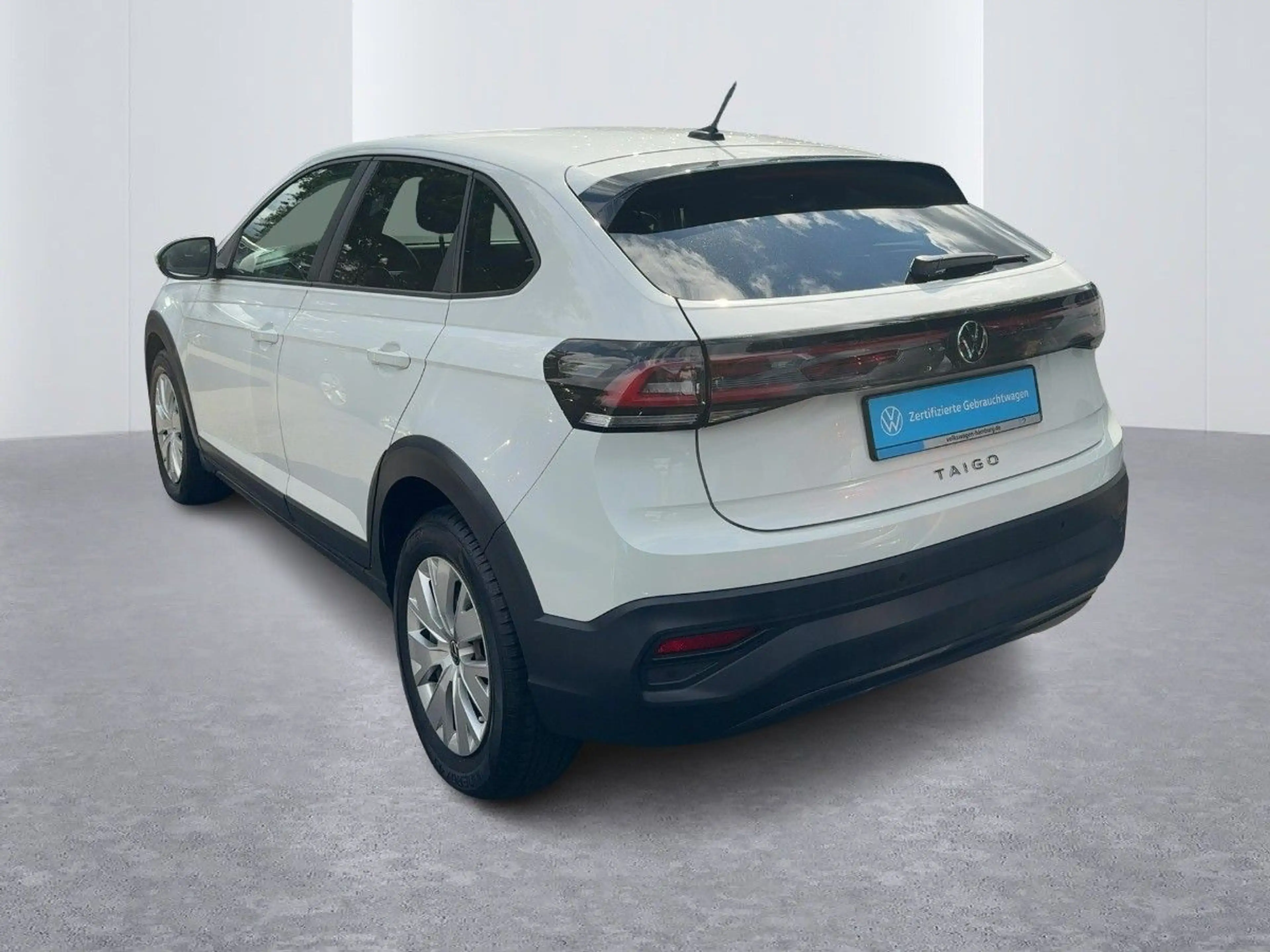 Volkswagen Taigo 1.0 TSI Ganzjahresreifen Einparkhilfe — photo 3