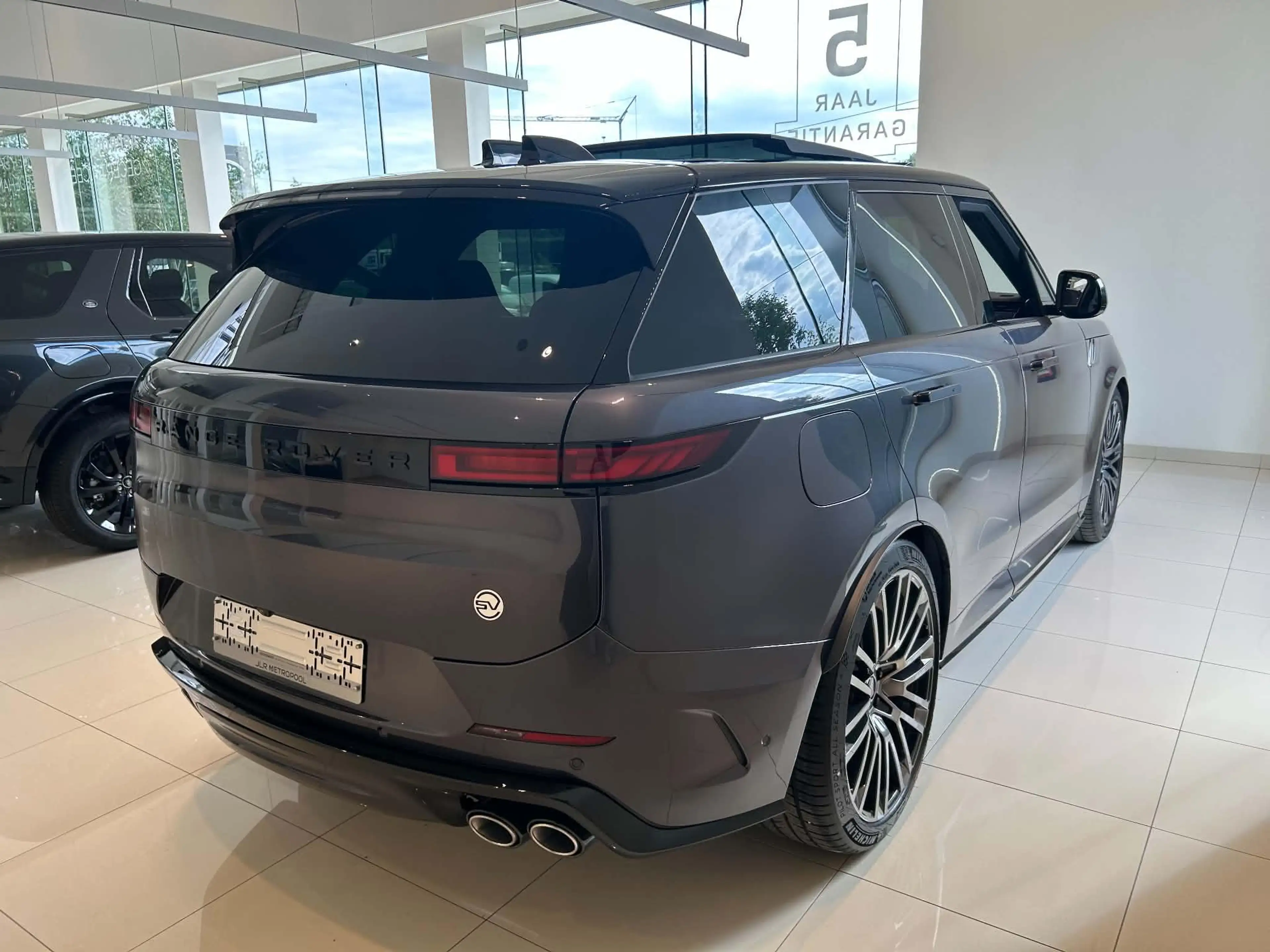 Land Rover Range Rover Sport P635 SV — photo 3
