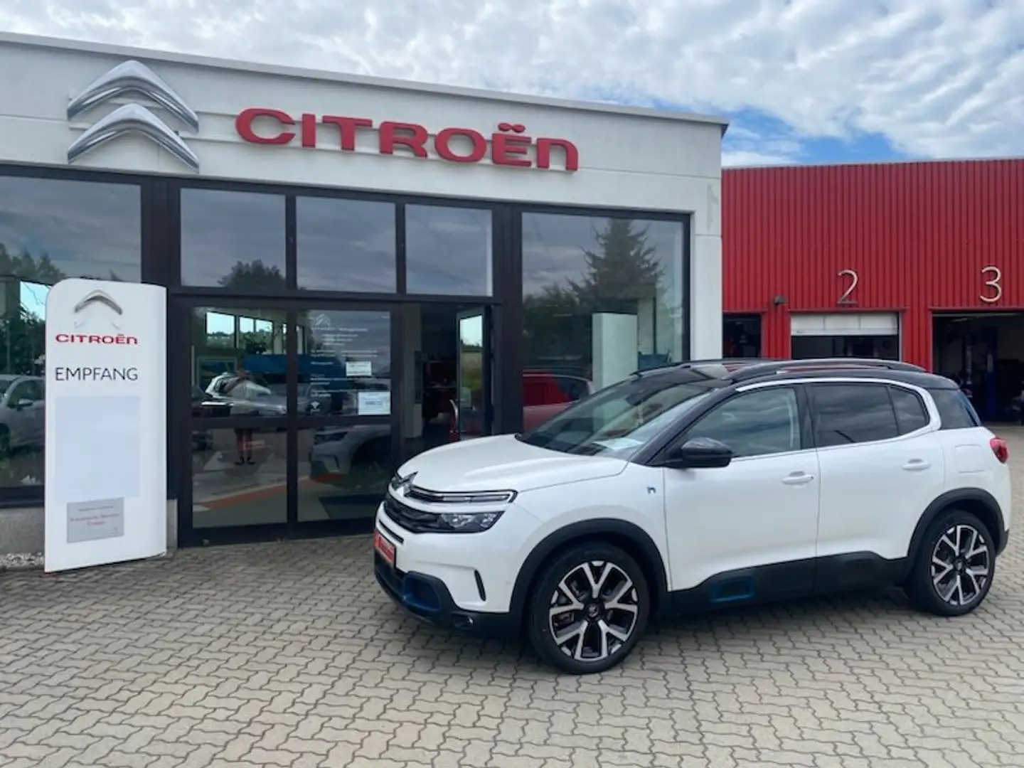 Citroen C5 Aircross Hybrid 255 (Plug-In) Shine Pack Stop&Start Blanc - 1