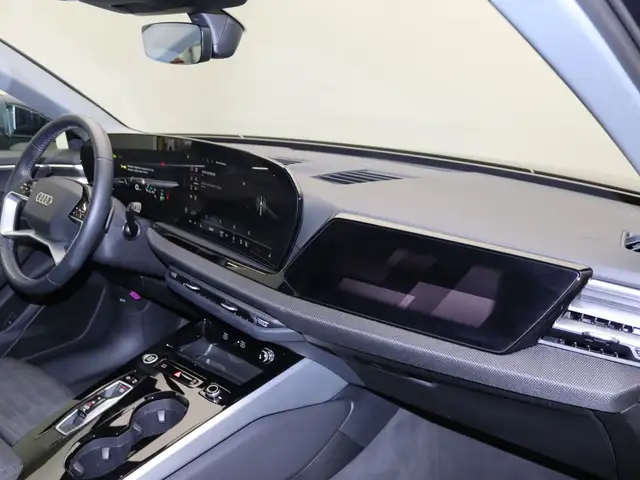 Audi A6 view 9