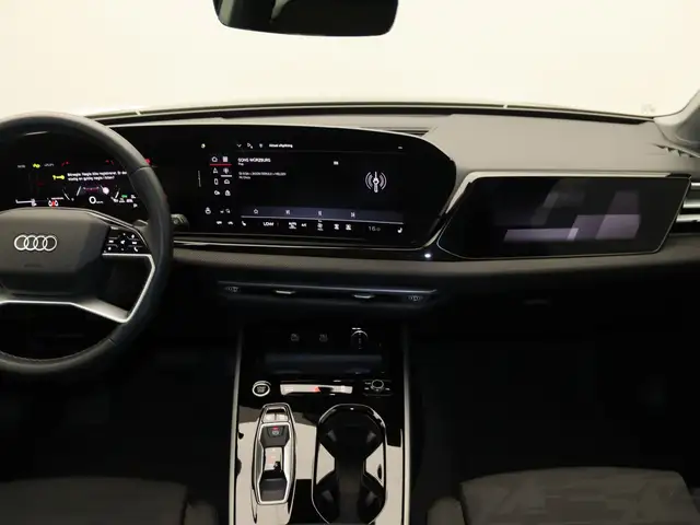 Audi A6 view 10