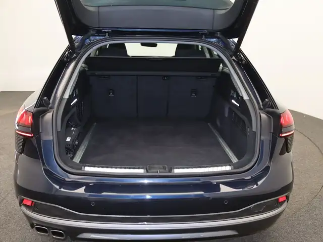 Audi A6 view 8