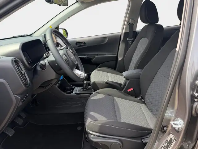 Kia Picanto view 8