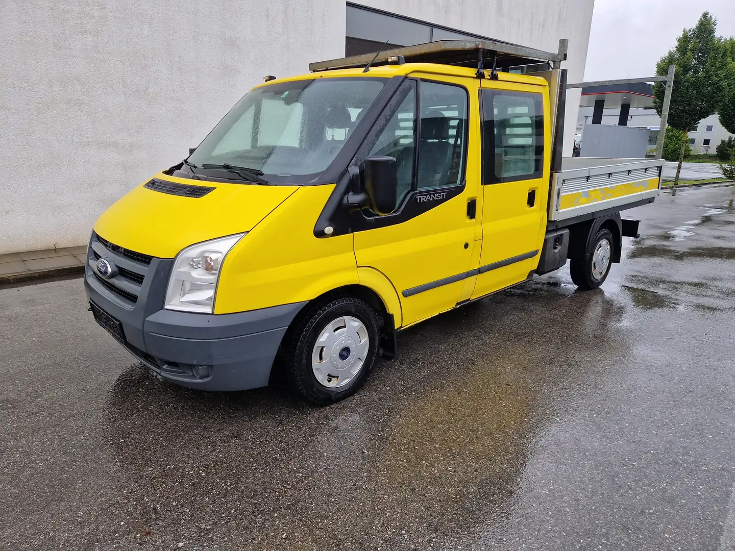 Ford Transit Pritsche Doka 300M/85 KW Gelb - 1
