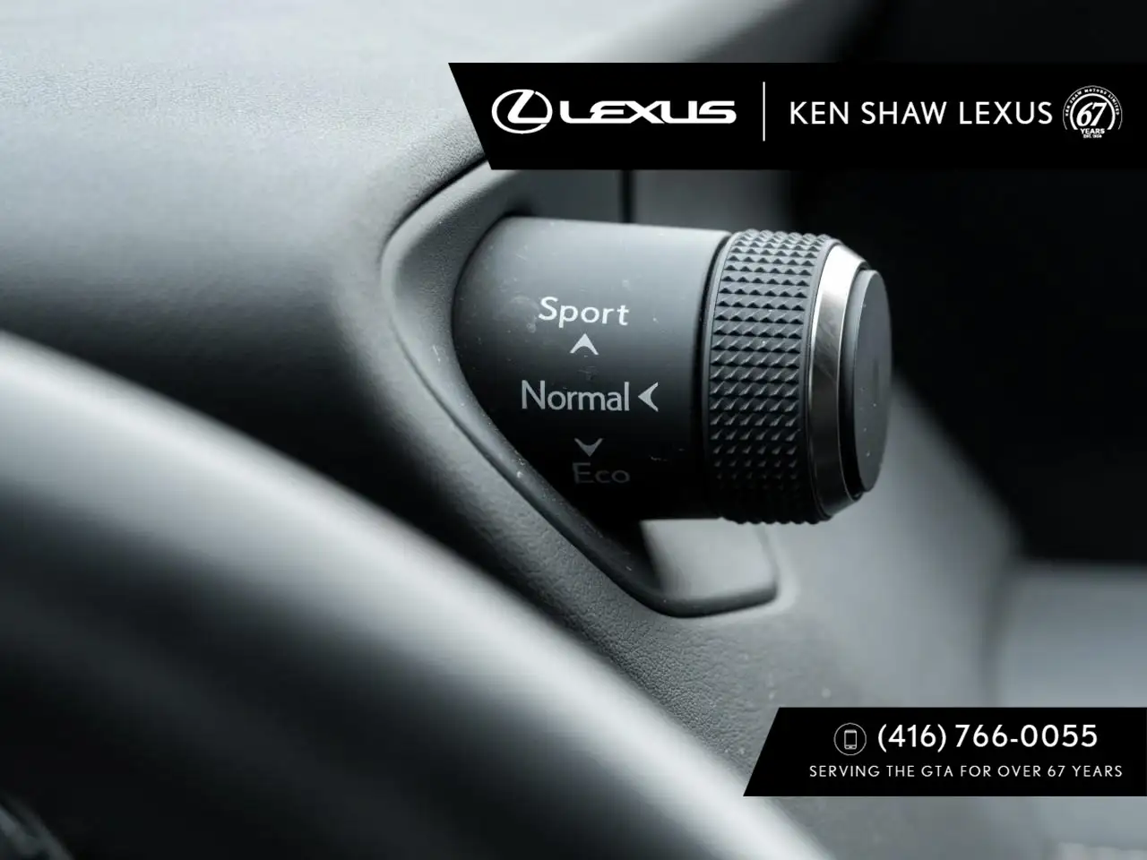 Lexus UX снимка Lexus UX