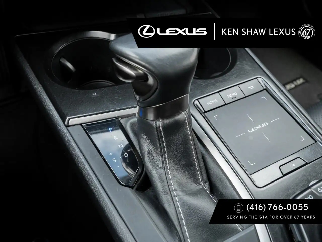 Lexus UX снимка Lexus UX