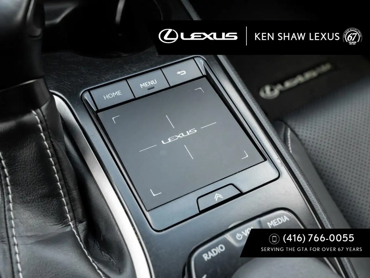 Lexus UX снимка Lexus UX