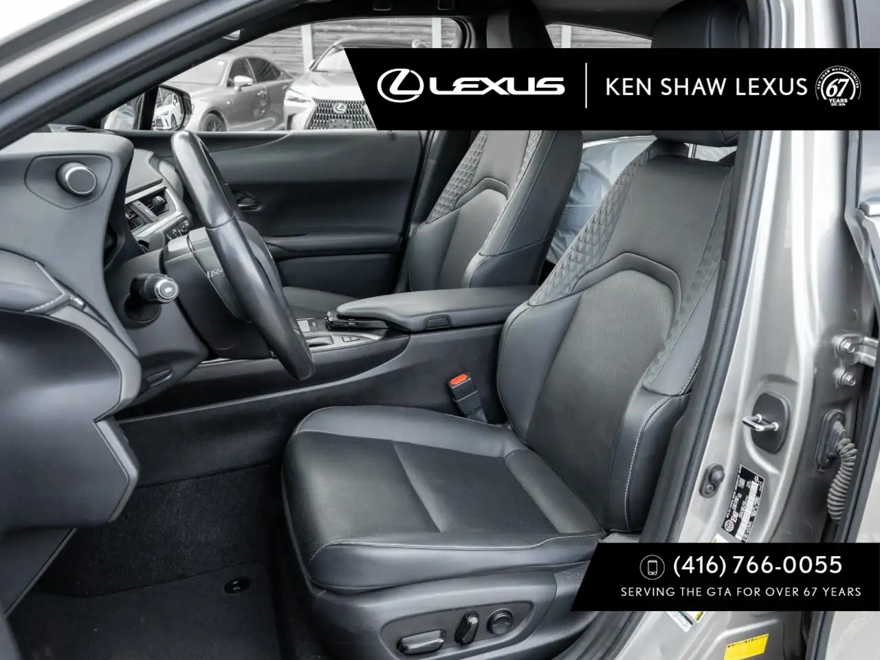 Lexus UX снимка Lexus UX