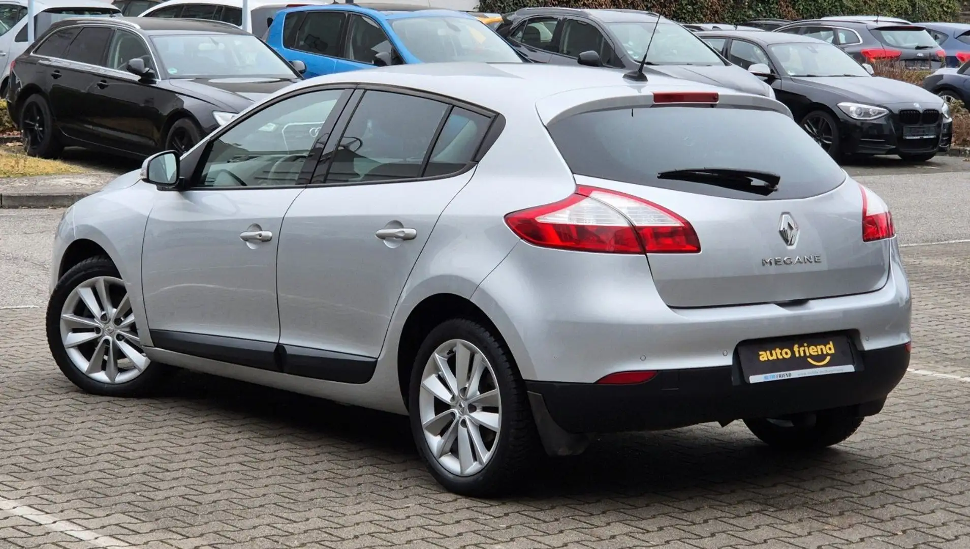 Renault Megane 2.0 Automatik /XENON/LEDER/NAVI/PDC/SHZ Silber - 2