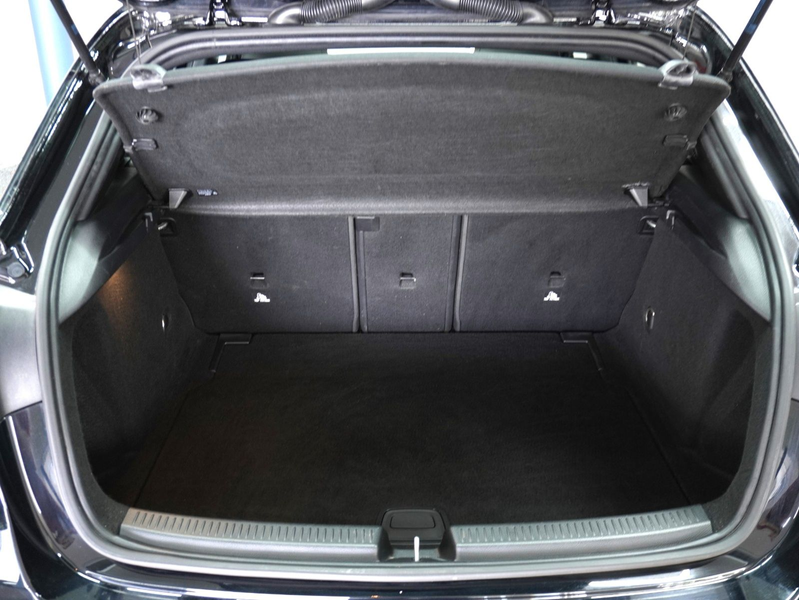 Mercedes-Benz A 250 A250 AMG Line |LED Perf. |PANO |BURMESTER|KAMERA — photo 9