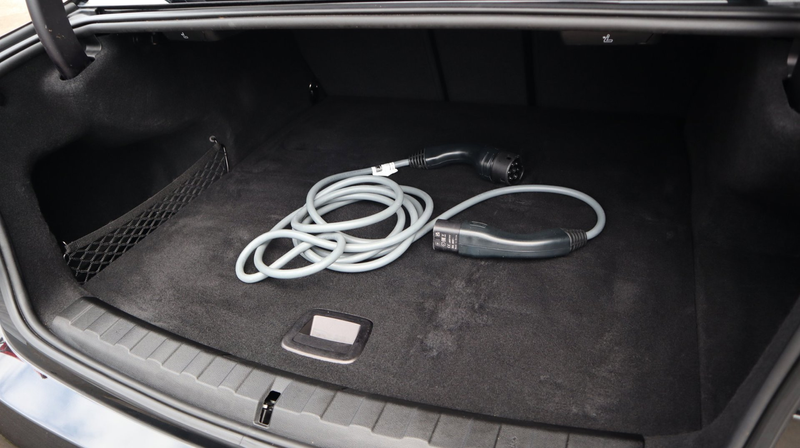 BMW 330 3-serie 330e SOH95% M-Pakket Pro Matrix Pano Trekh — photo 12