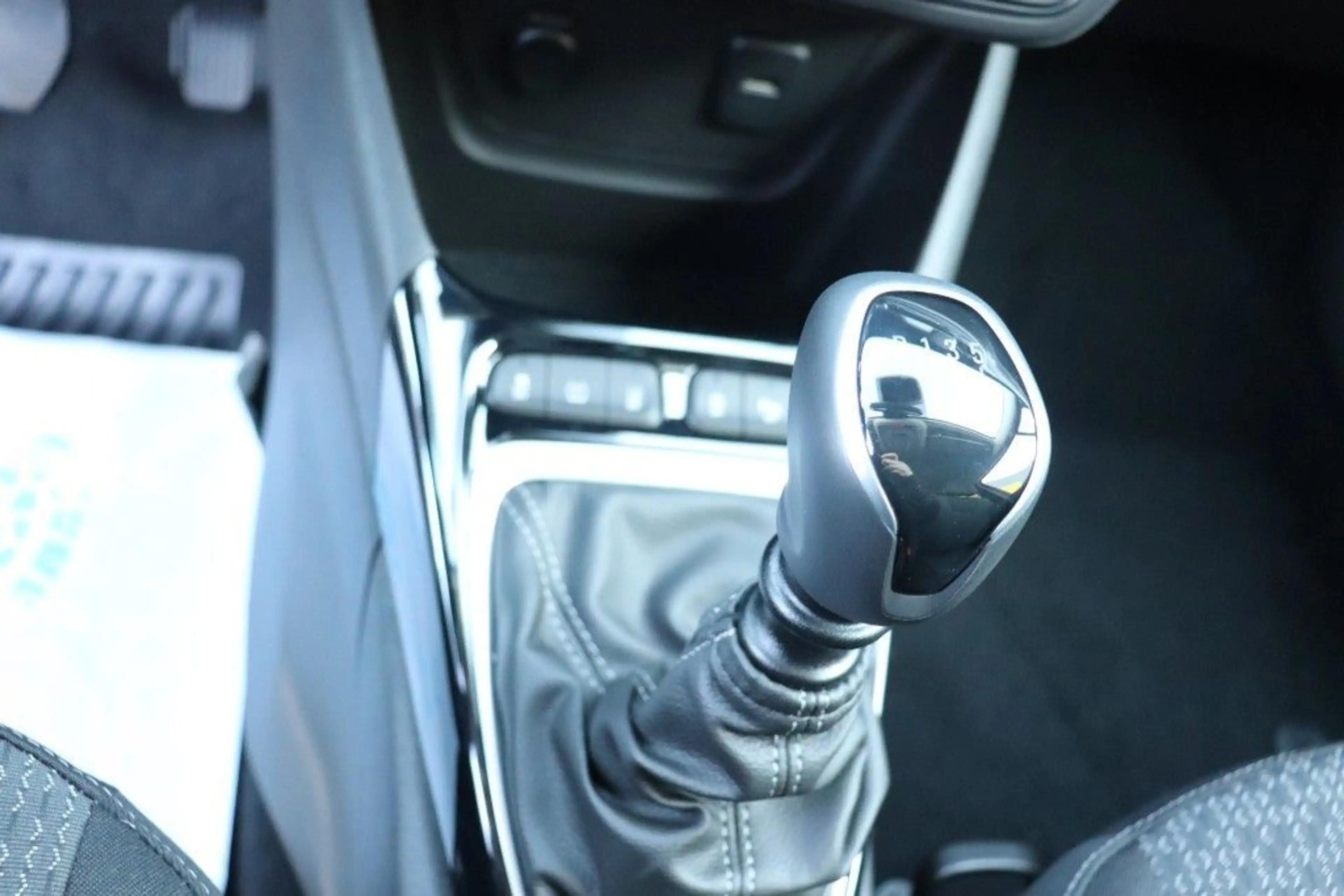 Opel Crossland X Crossland 1.2 Edition Klimaautom./PDC /Sitzheiz — photo 10
