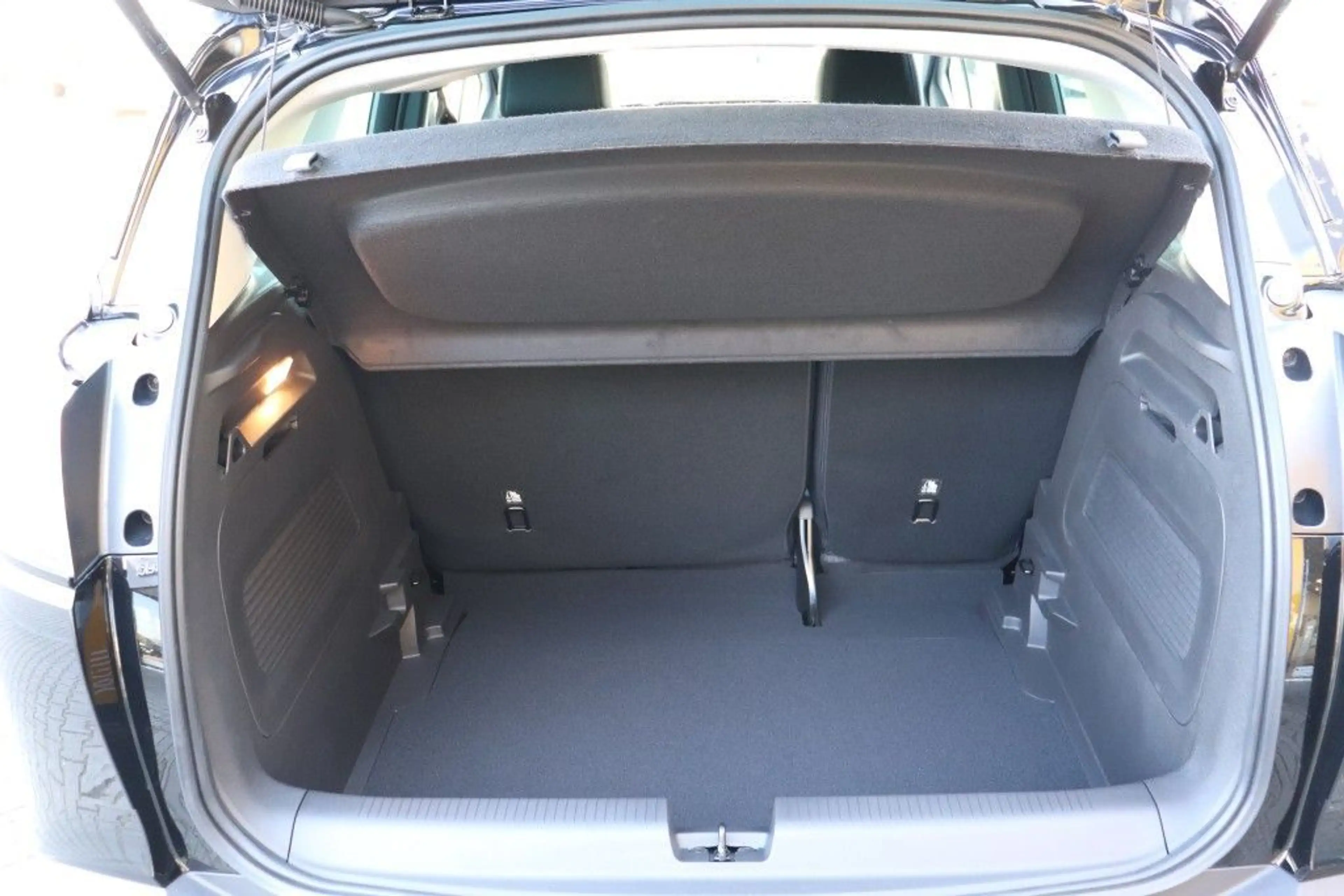 Opel Crossland X Crossland 1.2 Edition Klimaautom./PDC /Sitzheiz — photo 6