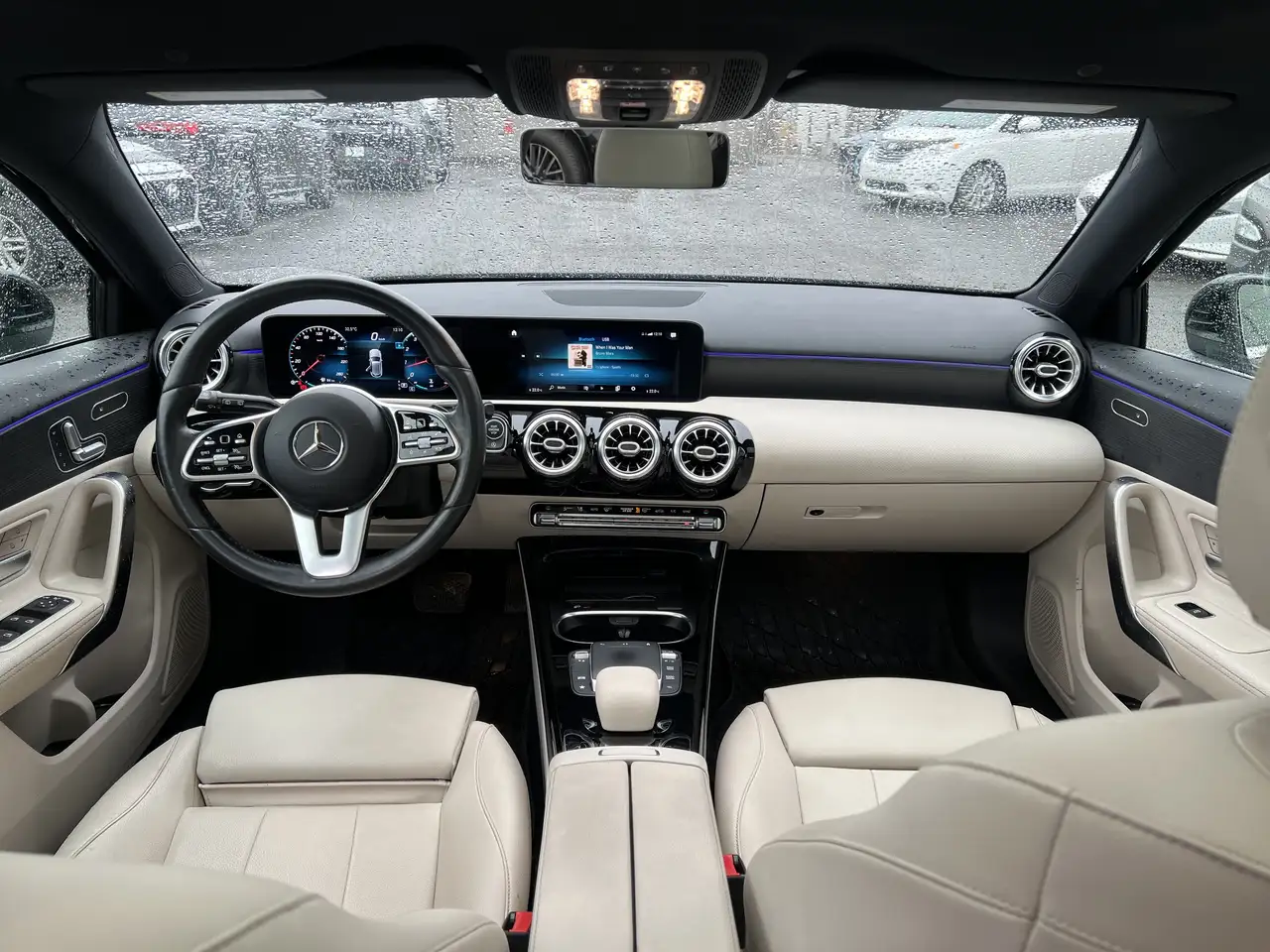 Mercedes-Benz A-Class снимка Mercedes-Benz A-Class
