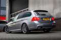 BMW 335 3-serie Touring 335i 306 pk M Sport Edition NL-Aut Grijs - thumbnail 3