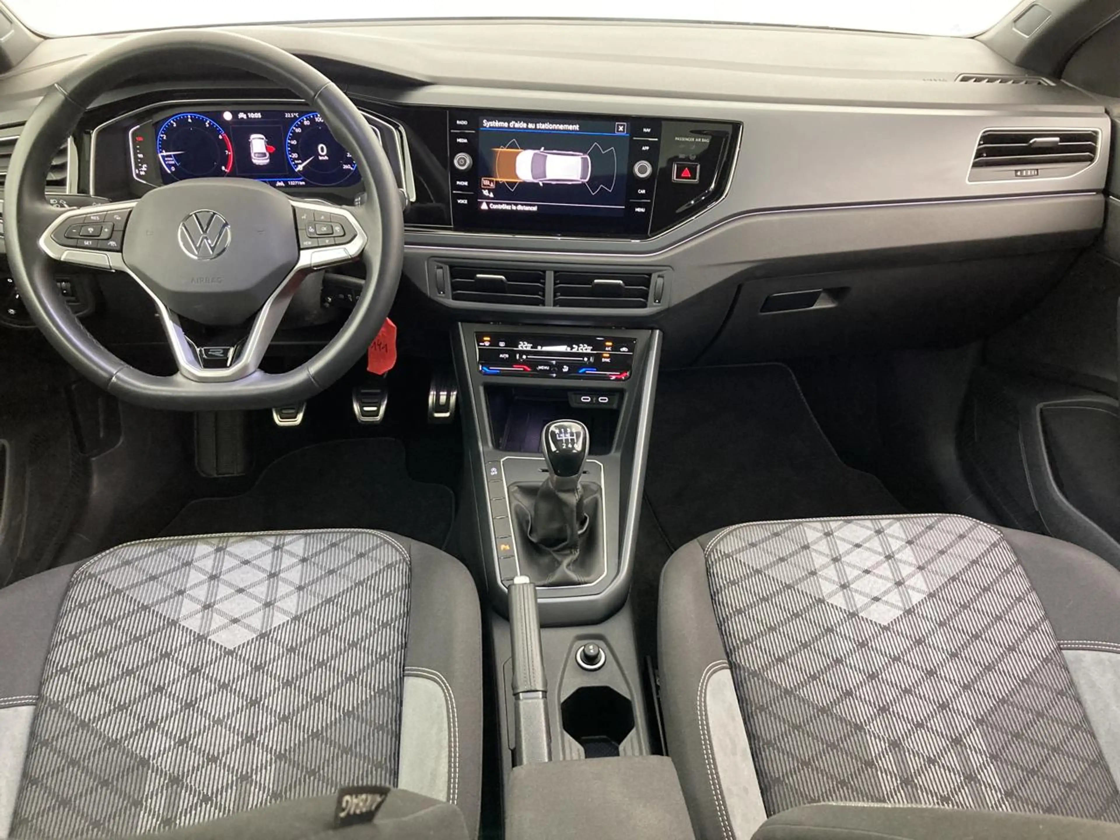 Volkswagen Taigo Taigo 1.0 TSI R-Line OPF R-Line — photo 11