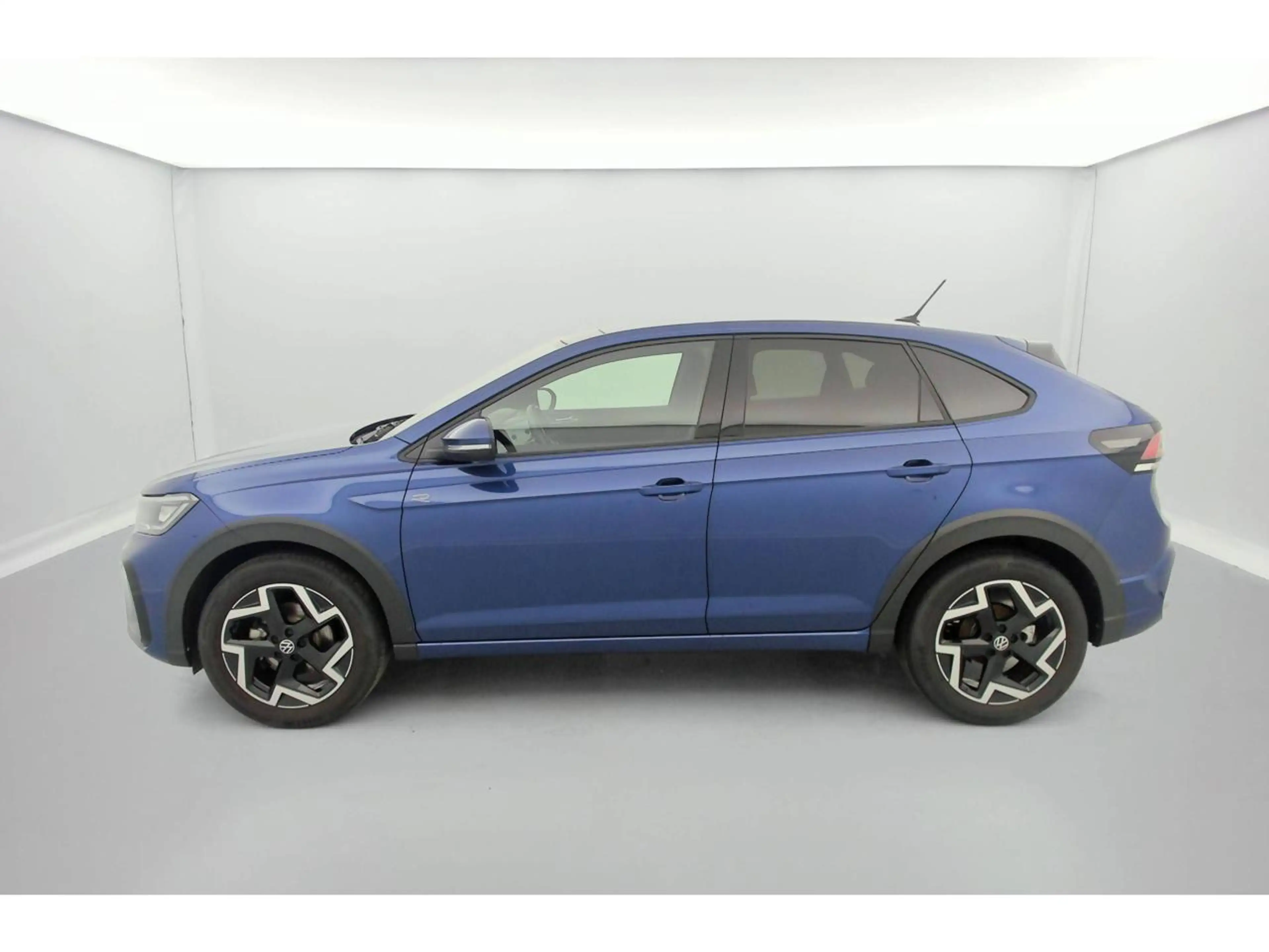 Volkswagen Taigo Taigo 1.0 TSI R-Line OPF R-Line — photo 7